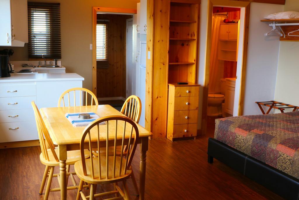 Auberge Motel 4 Saisons Blanc-Sablon Dış mekan fotoğraf